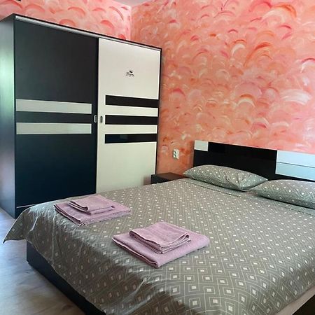 Апартамент Мидия Енос Русе Apartman Kültér fotó